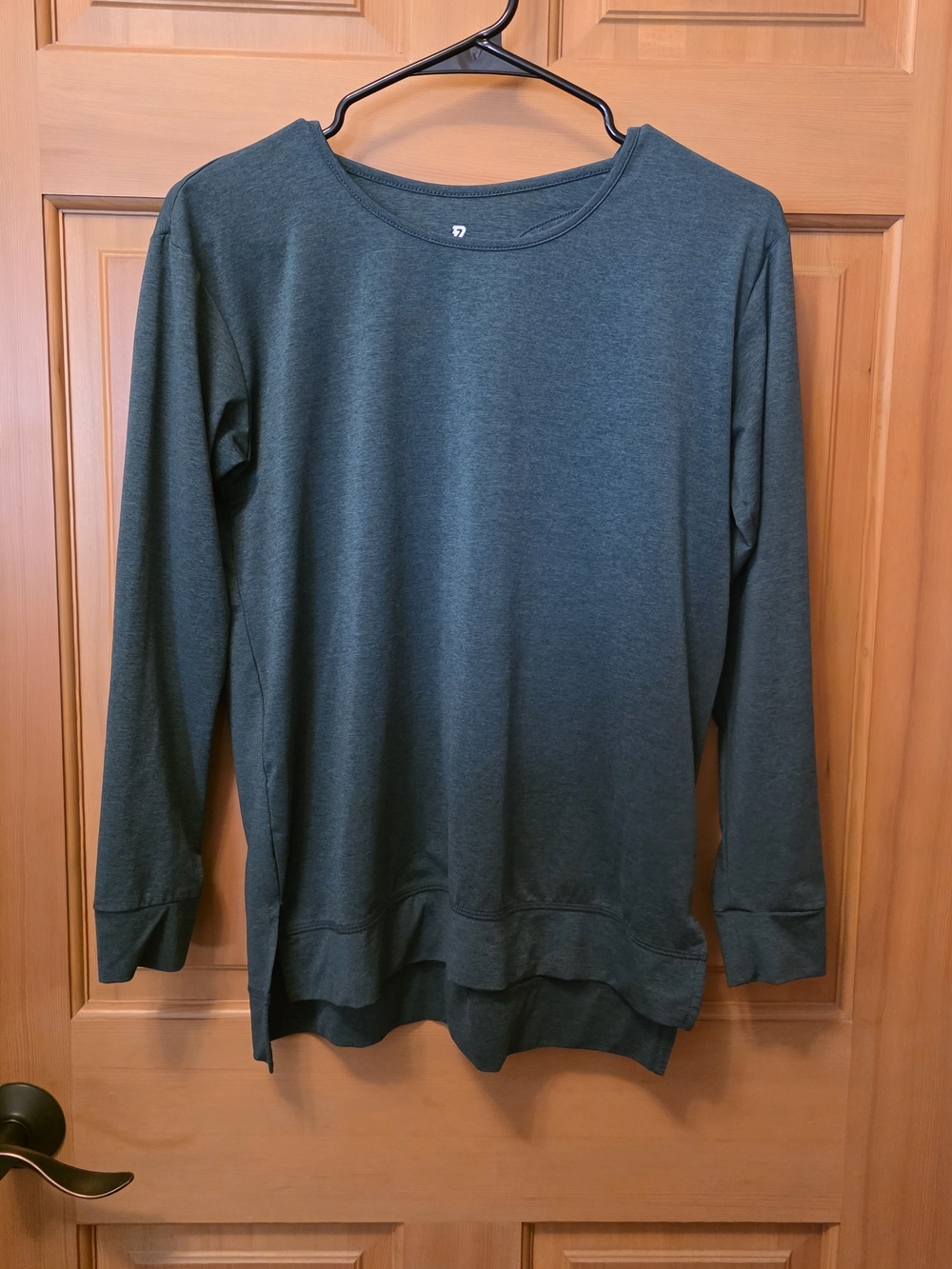 Girl's Dark Green Long Sleeve Activewear Top